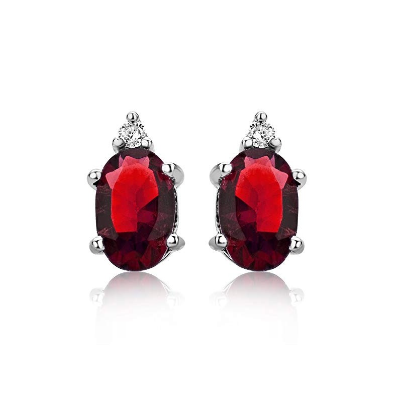Elegante Ørestikker – 9 Karat Hvid Guld – Rubin & Diamant