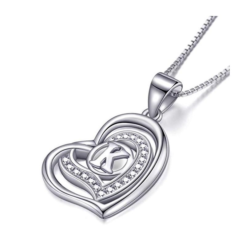 Elegant Hjerte & Bogstav ”K” Halskæde – 925 Sterling Sølv